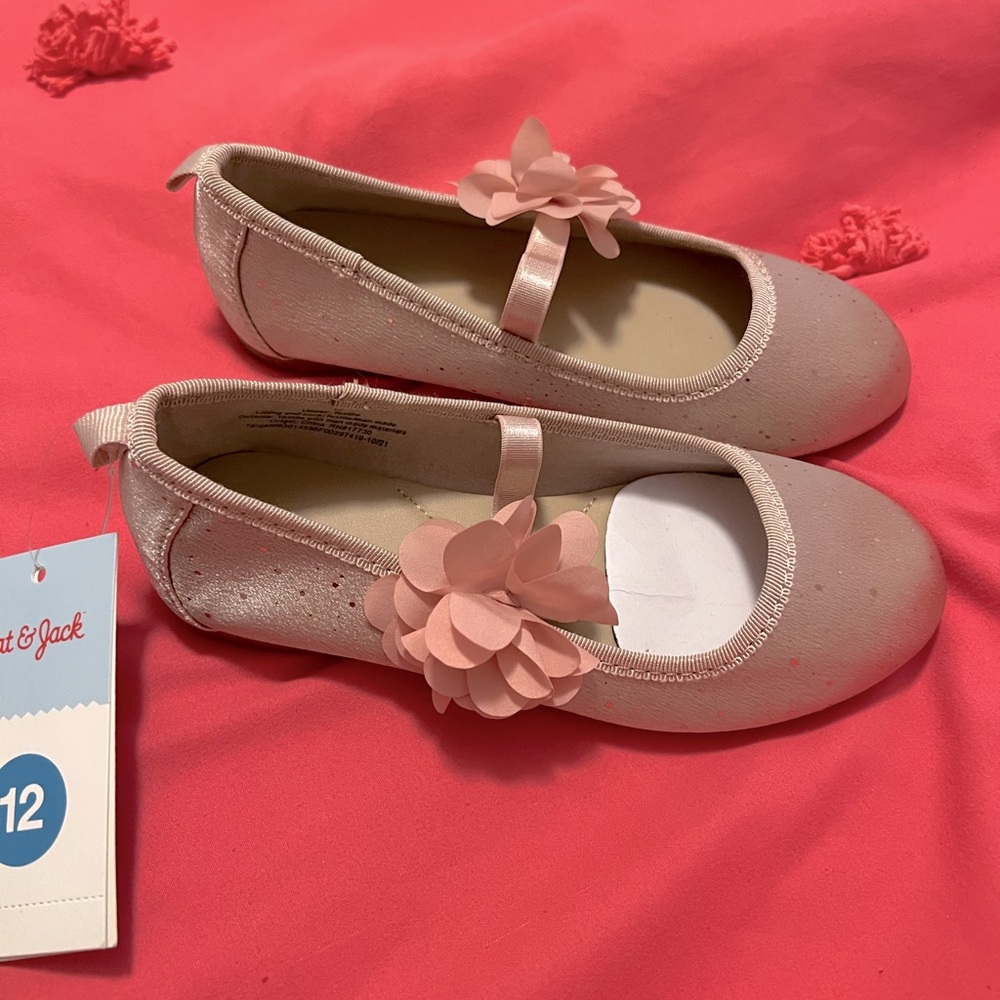 Little girl/flower girl/dress shoes blush with flowers